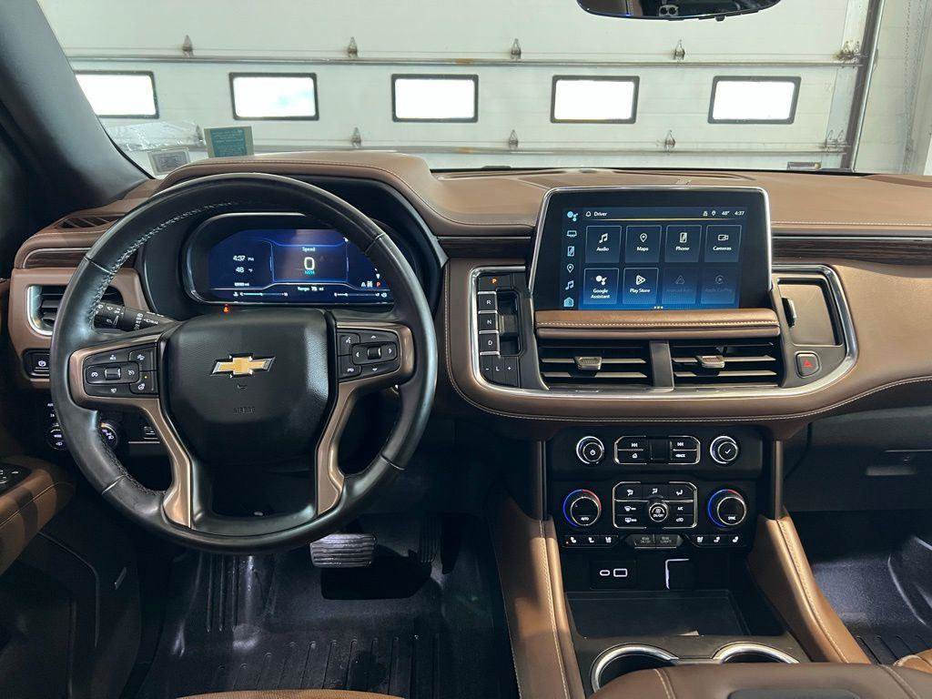 Used 2024 Chevrolet Suburban High Country AWD/4WD image 19