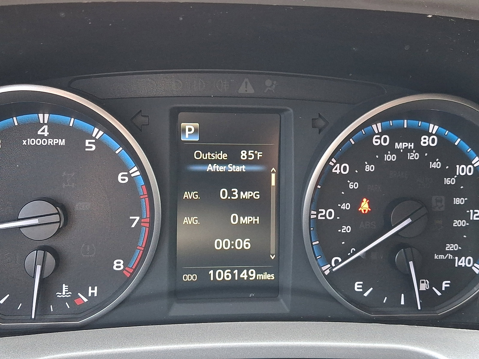 Used 2018 Toyota RAV4 XLE AWD/4WD image 21
