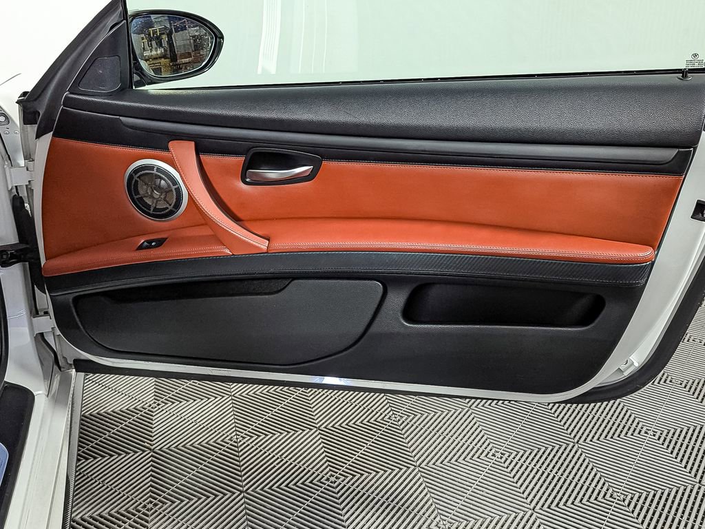 Used 2011 BMW M3 Coupe image 24