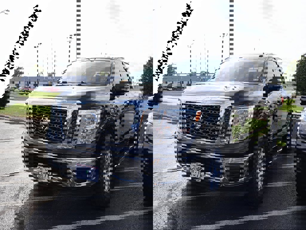 Used 2017 Nissan Titan SV