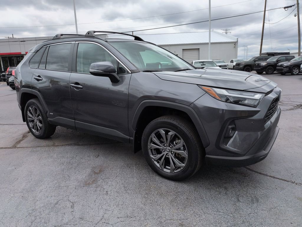 Certified 2023 Toyota RAV4 XLE Premium AWD/4WD image 7