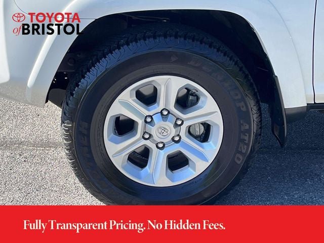 Used 2021 Toyota 4Runner SR5 Premium w/ Moonroof Package AWD/4WD image 11