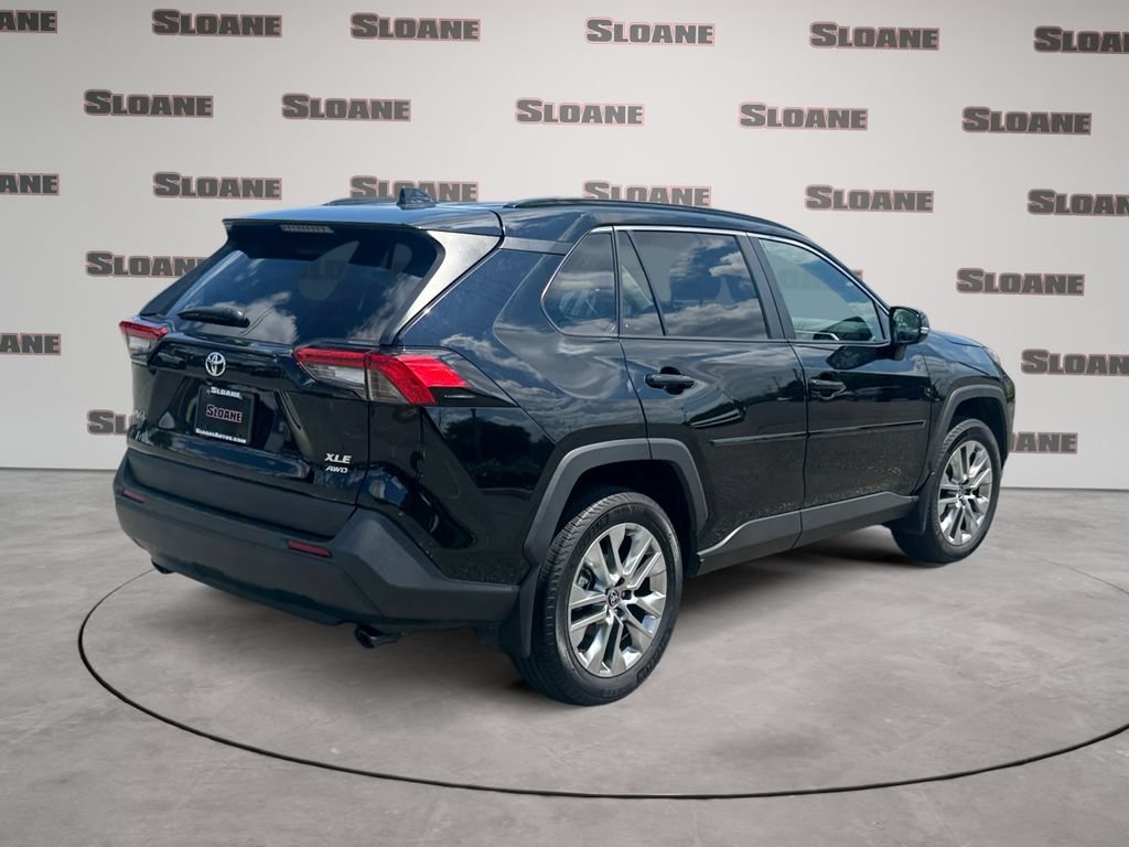 Used 2025 Toyota RAV4 XLE Premium w/ Weather Package AWD/4WD image 5