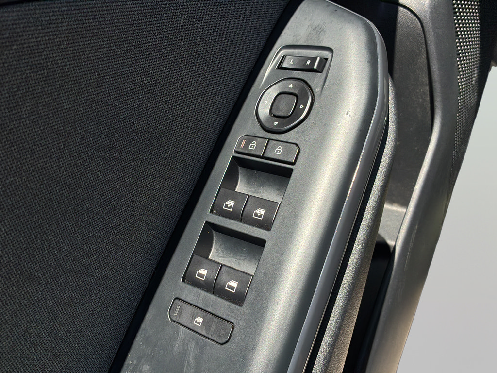 Certified 2025 Kia K4 EX FWD image 12