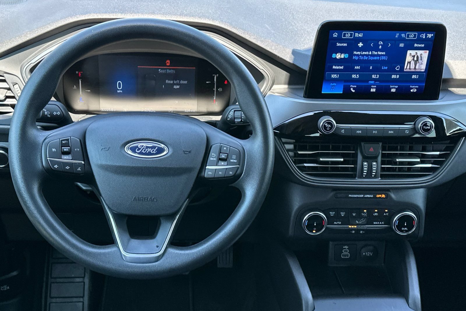 Used 2025 Ford Escape Active AWD/4WD image 18