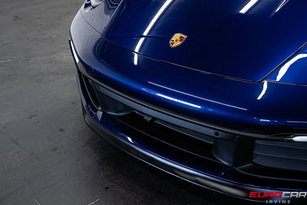 Used 2021 Porsche 911 Carrera S image 9