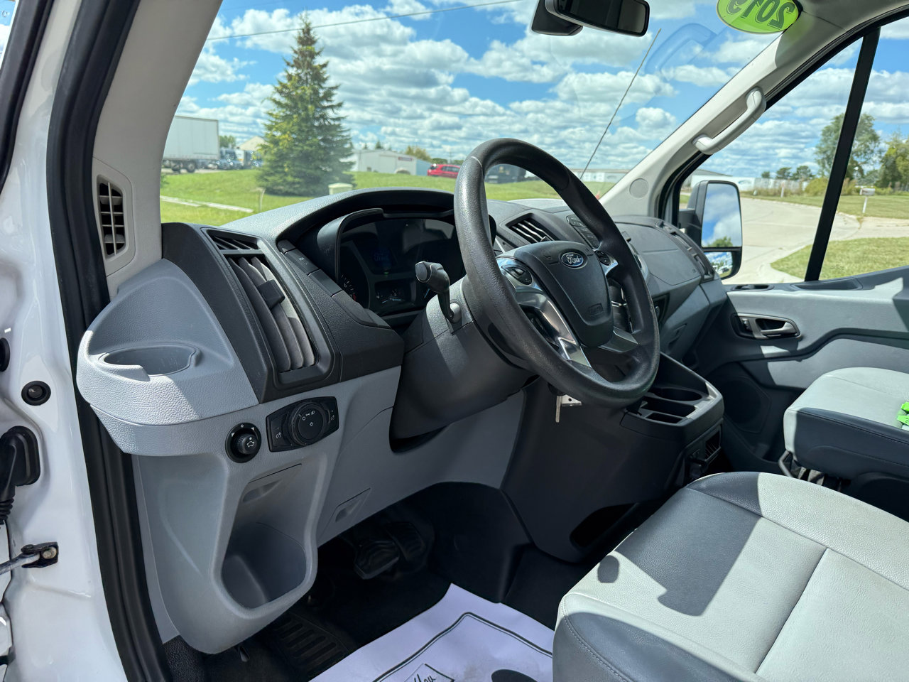 Used 2019 Ford Transit 250 148 Medium Roof image 13