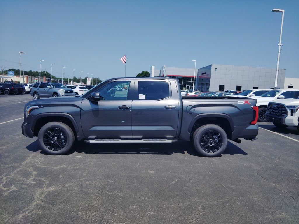 New 2026 Toyota Tundra SR5 AWD/4WD image 4