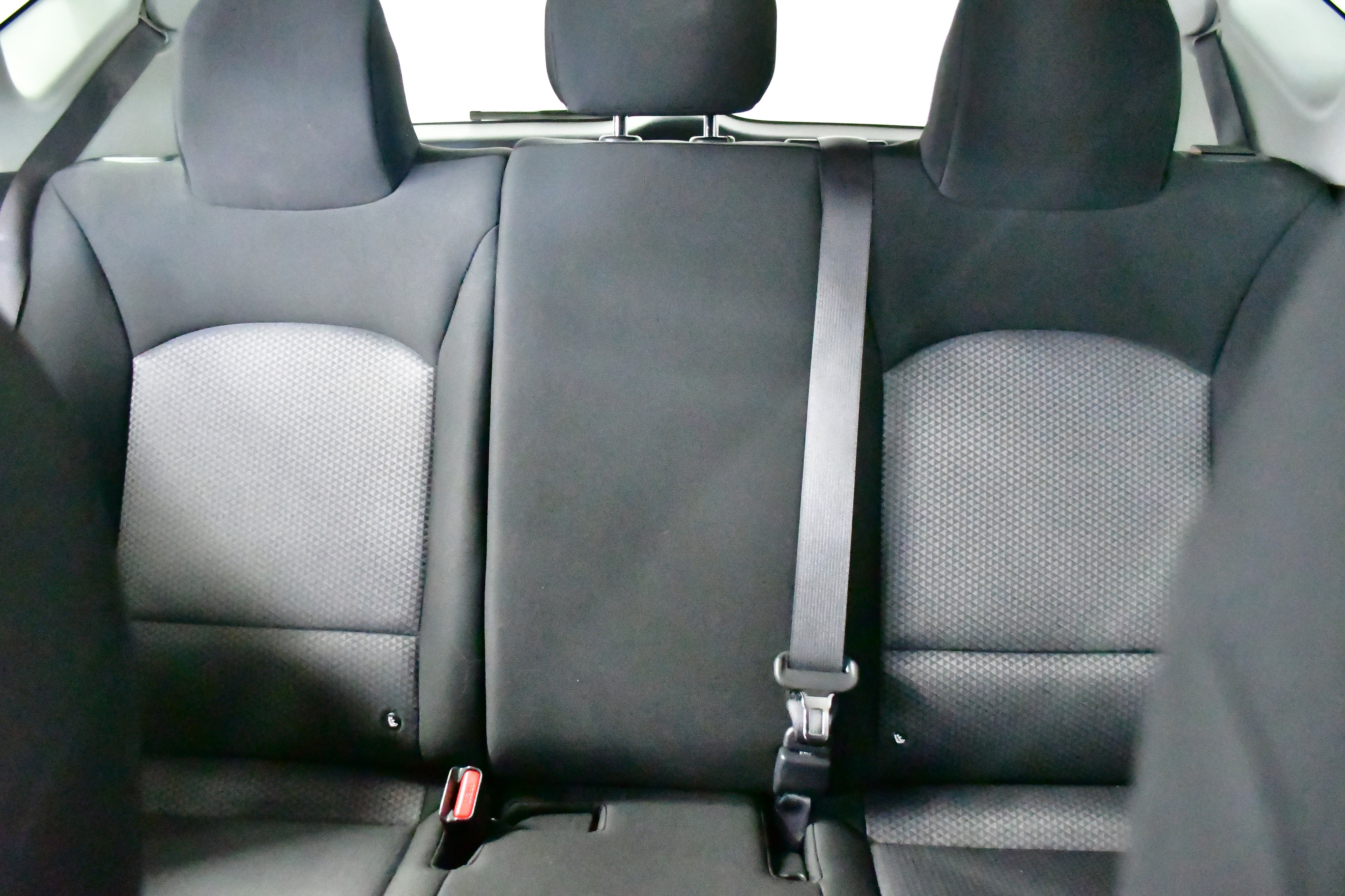 Used 2025 Kia Soul LX w/ LX Technology Package FWD image 12