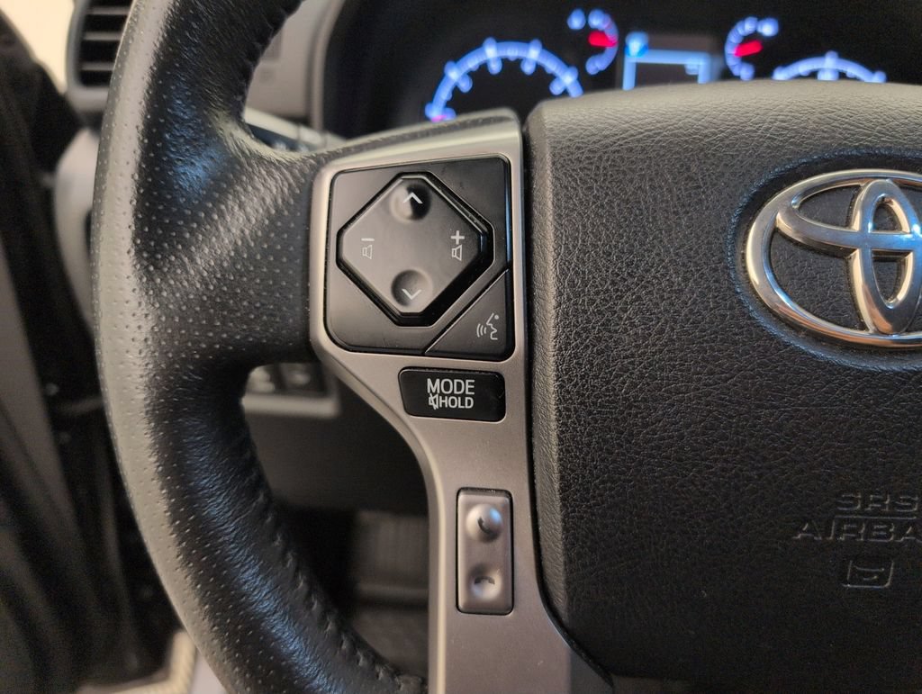 Used 2022 Toyota 4Runner SR5 Premium AWD/4WD image 36