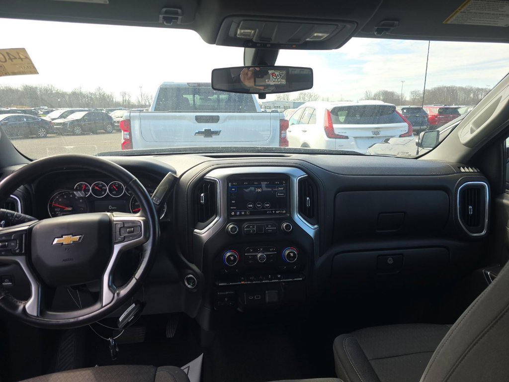 Used 2020 Chevrolet Silverado 1500 LT w/ All-Star Edition AWD/4WD image 7