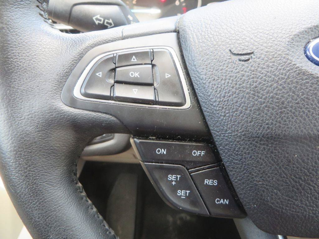 Used 2019 Ford Escape Titanium FWD image 13