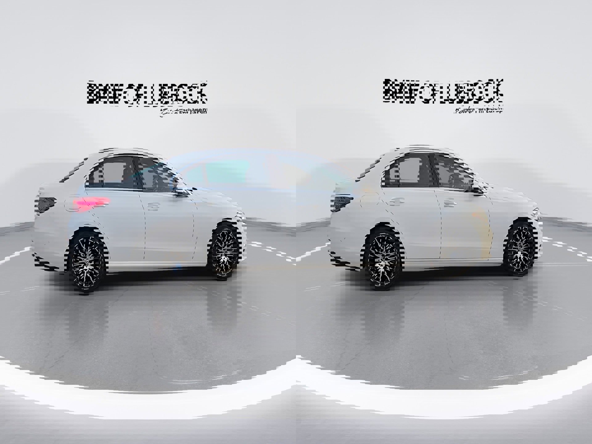 Used 2024 Mercedes-Benz C 300 4MATIC Sedan image 9