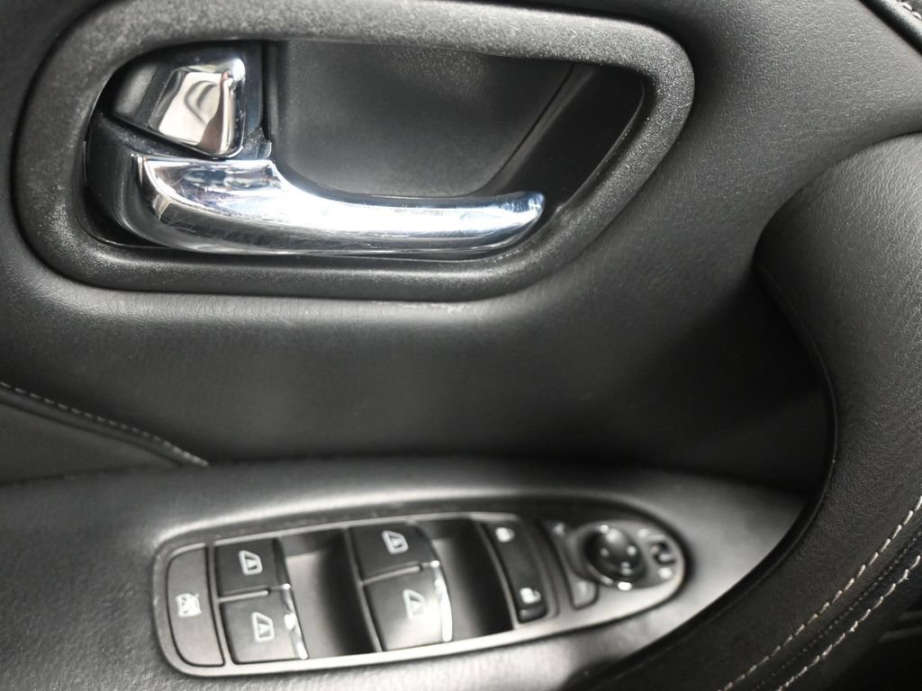 Used 2019 INFINITI QX80 Luxe w/ Proassist Package RWD image 14