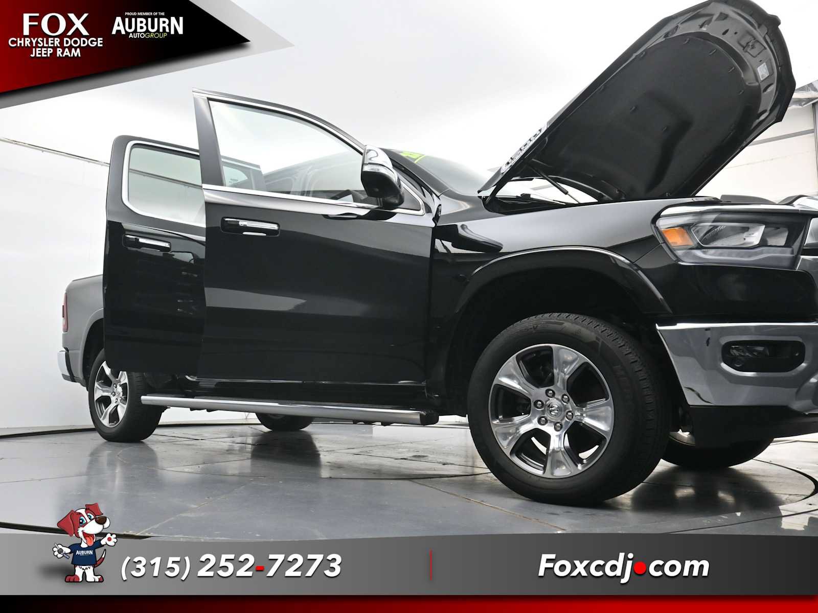 Used 2022 RAM 1500 Laramie AWD/4WD image 36