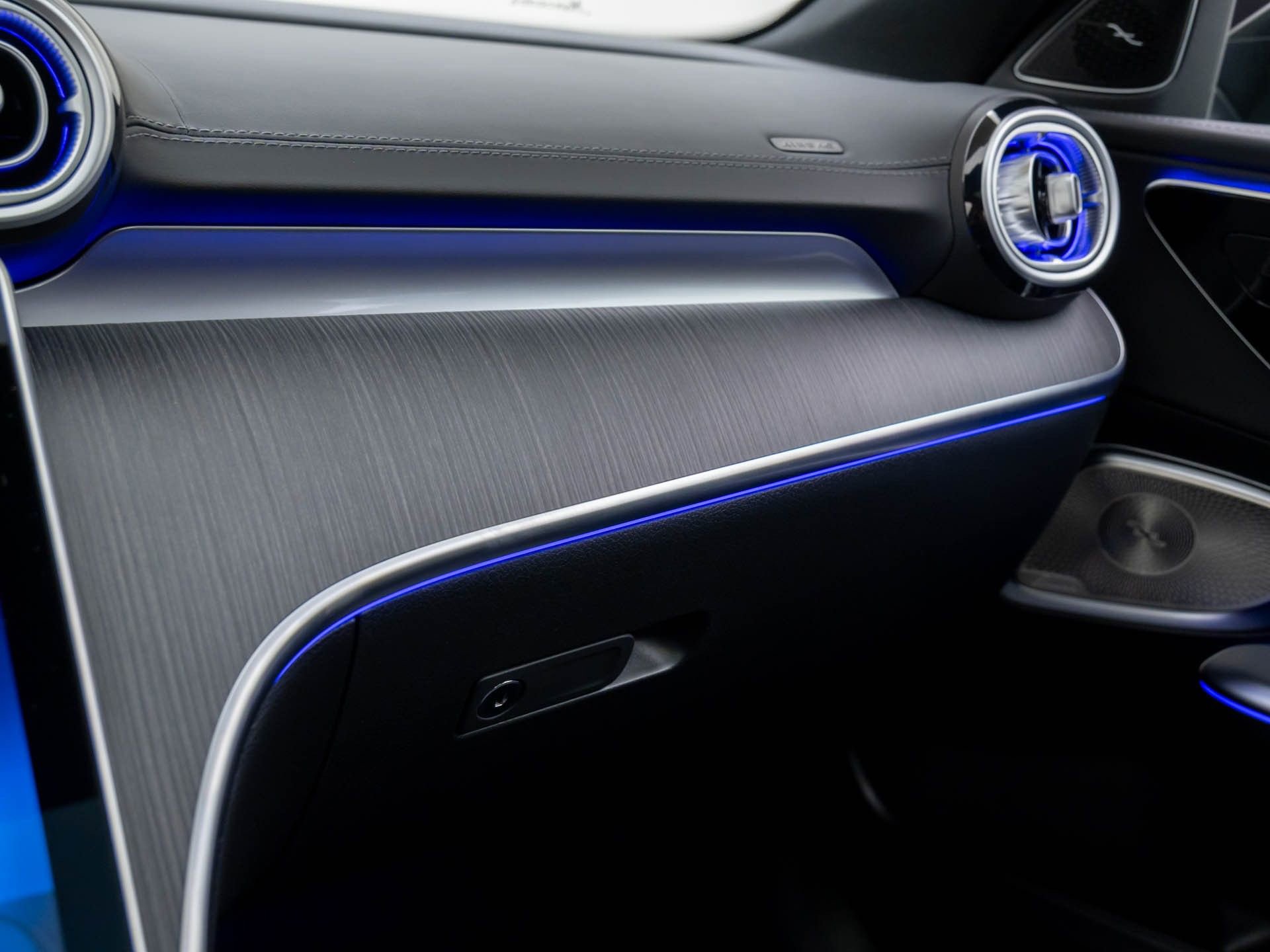 New 2026 Mercedes-Benz C 300 4MATIC Sedan image 31