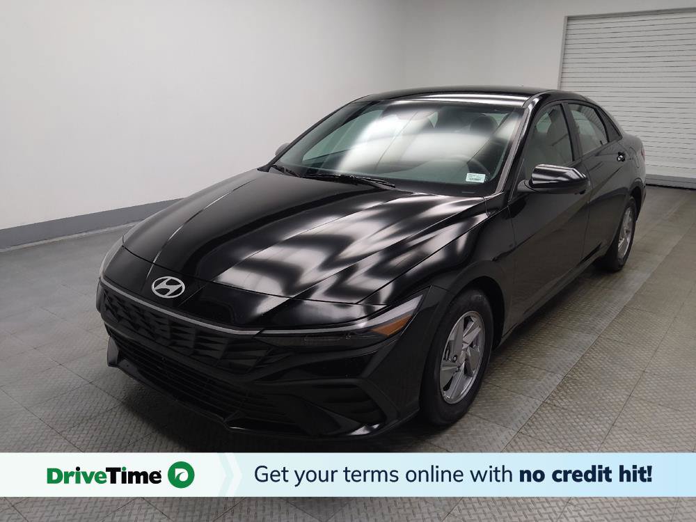 Used 2025 Hyundai Elantra SE FWD image 1
