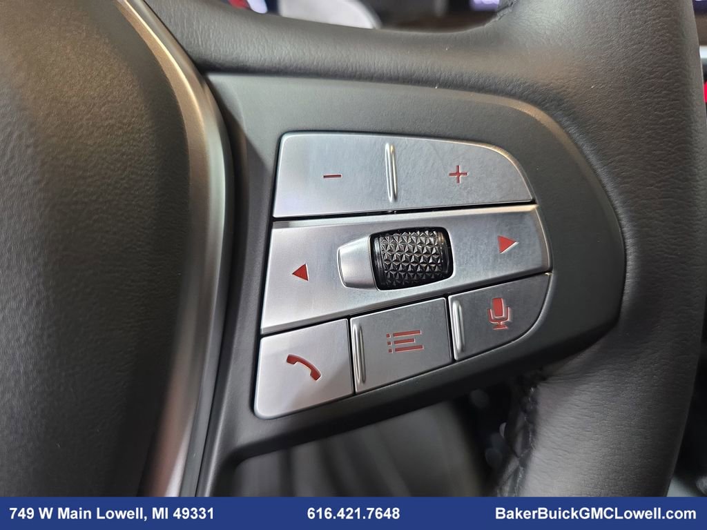 Used 2025 BMW X4 xDrive30i image 19