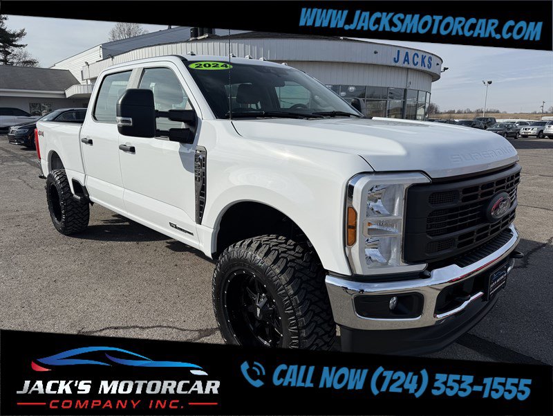 Used 2024 Ford F250 XL AWD/4WD image 1