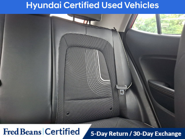 Used 2023 Hyundai Venue Limited FWD image 22