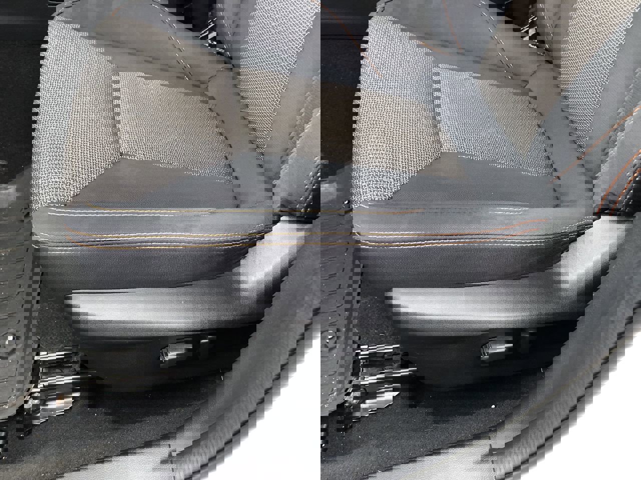 Used 2022 Subaru Crosstrek 2.0i Premium w/ Moonroof Package image 13