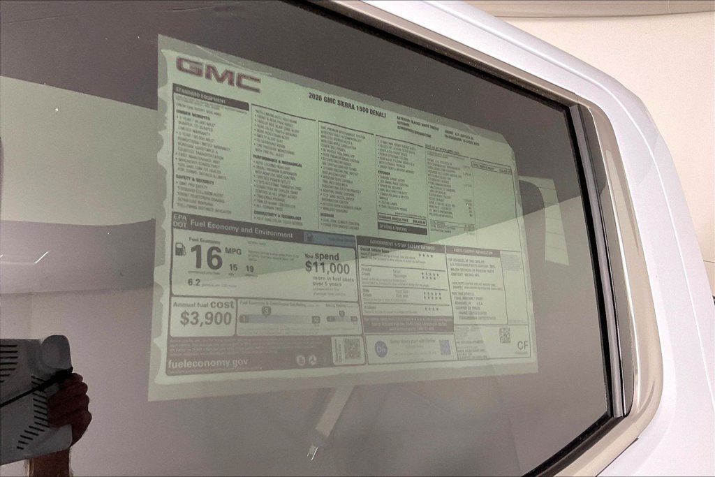New 2026 GMC Sierra 1500 Denali w/ Technology Package AWD/4WD image 14