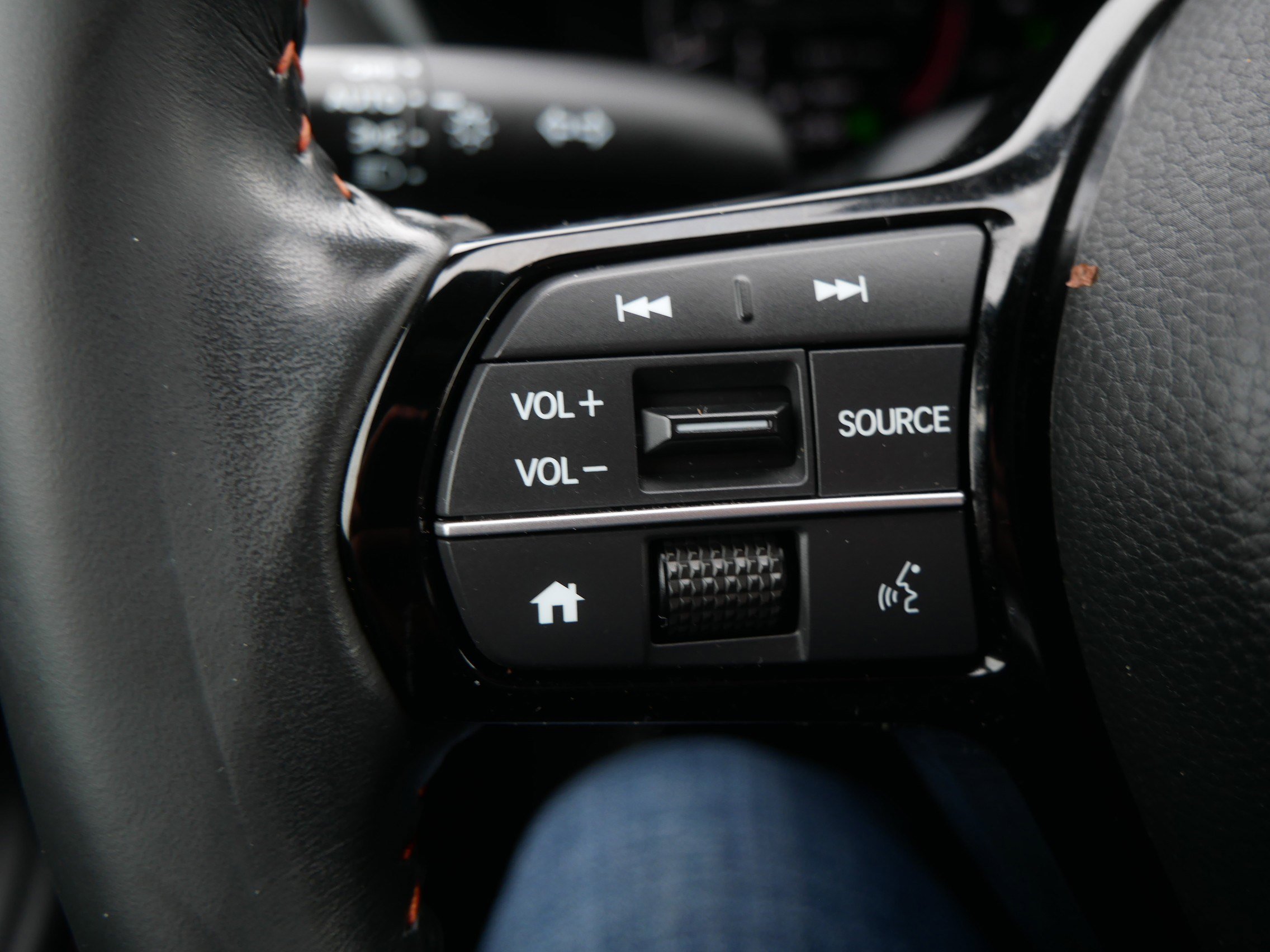 Certified 2023 Honda HR-V Sport image 27