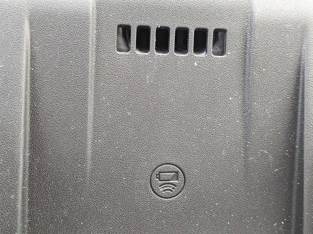 New 2025 Cadillac Escalade IQ Luxury 2 image 30