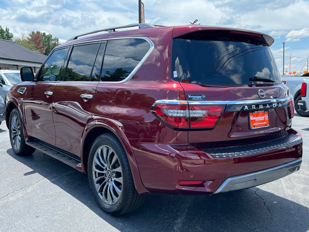 Used 2021 Nissan Armada Platinum w/ Captain's Chairs Package RWD image 5