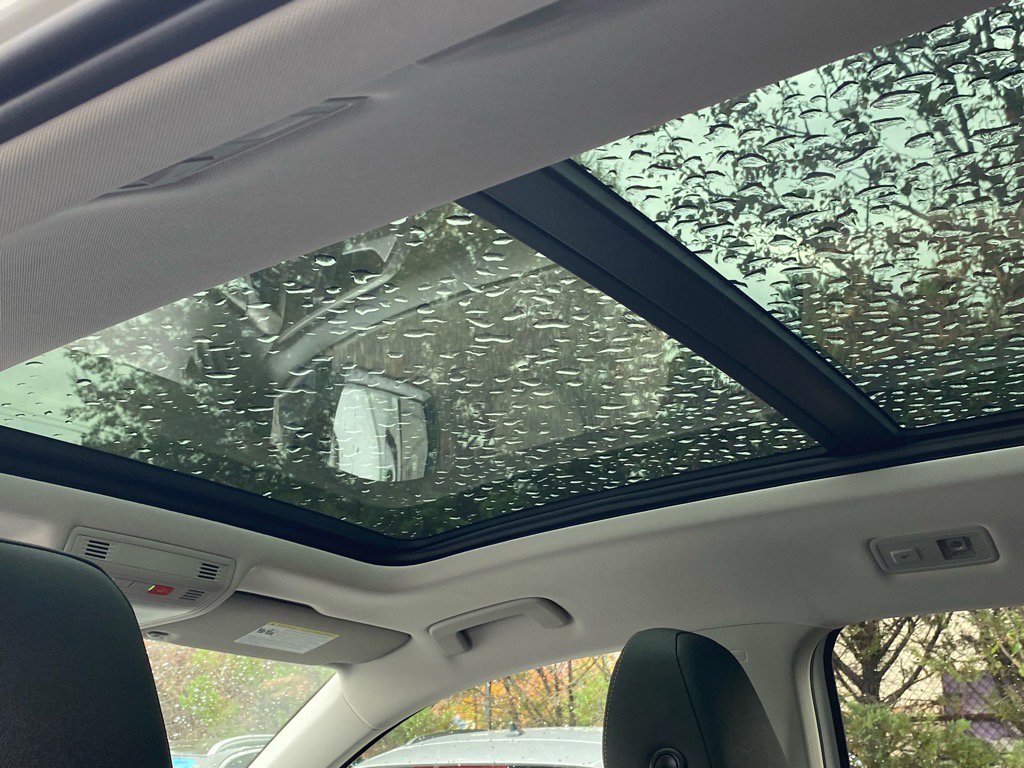 Used 2025 Volkswagen Taos SE image 20