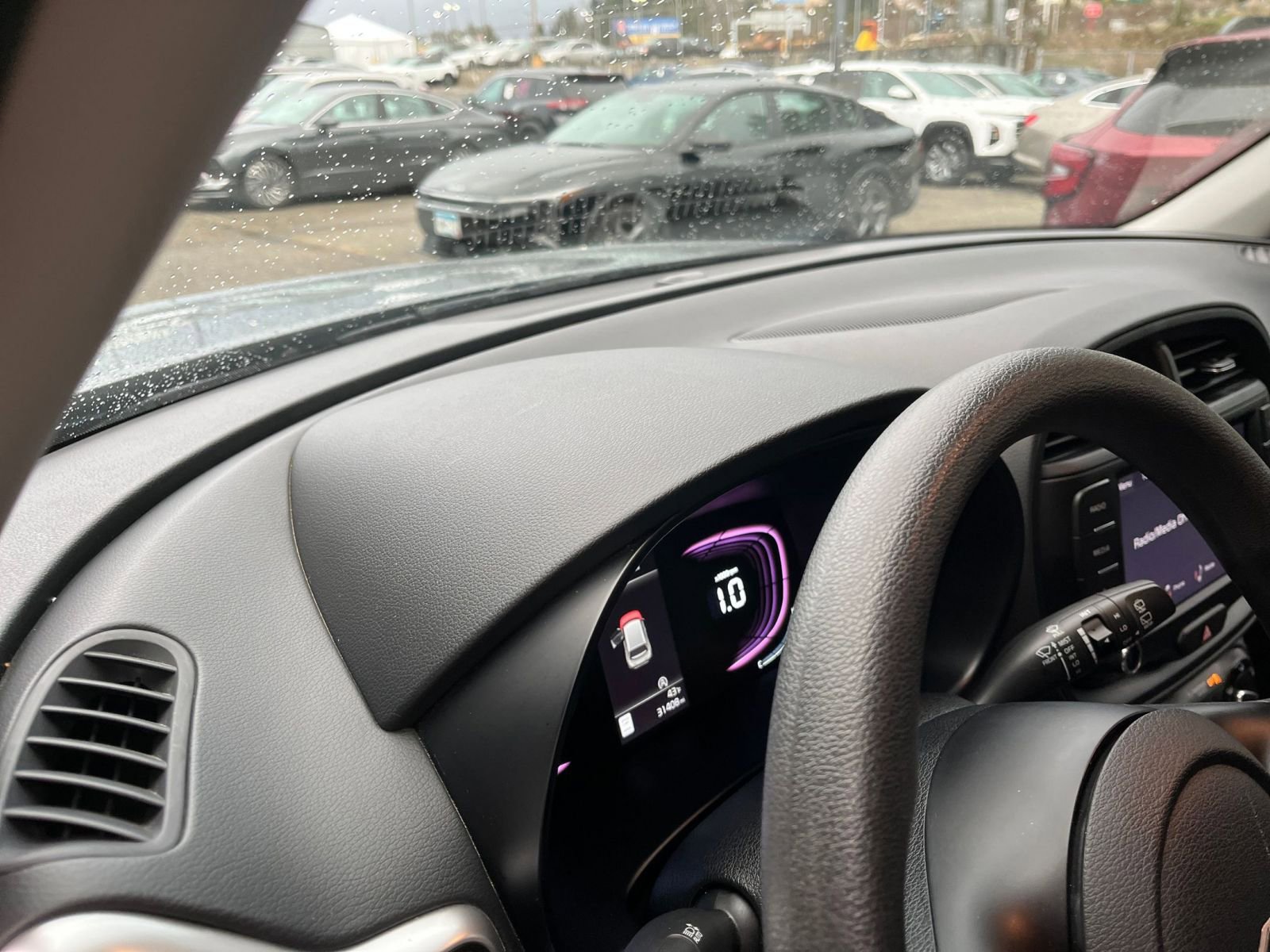 Used 2025 Kia Soul LX w/ LX Technology Package image 34