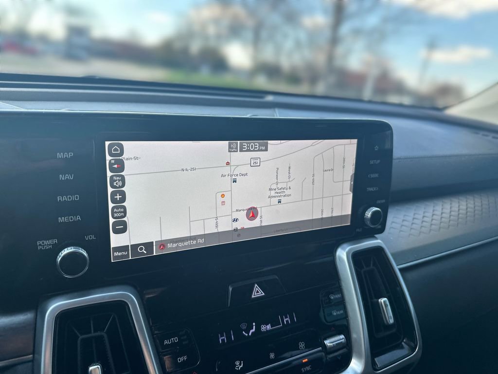 Used 2022 Kia Sorento SX image 19