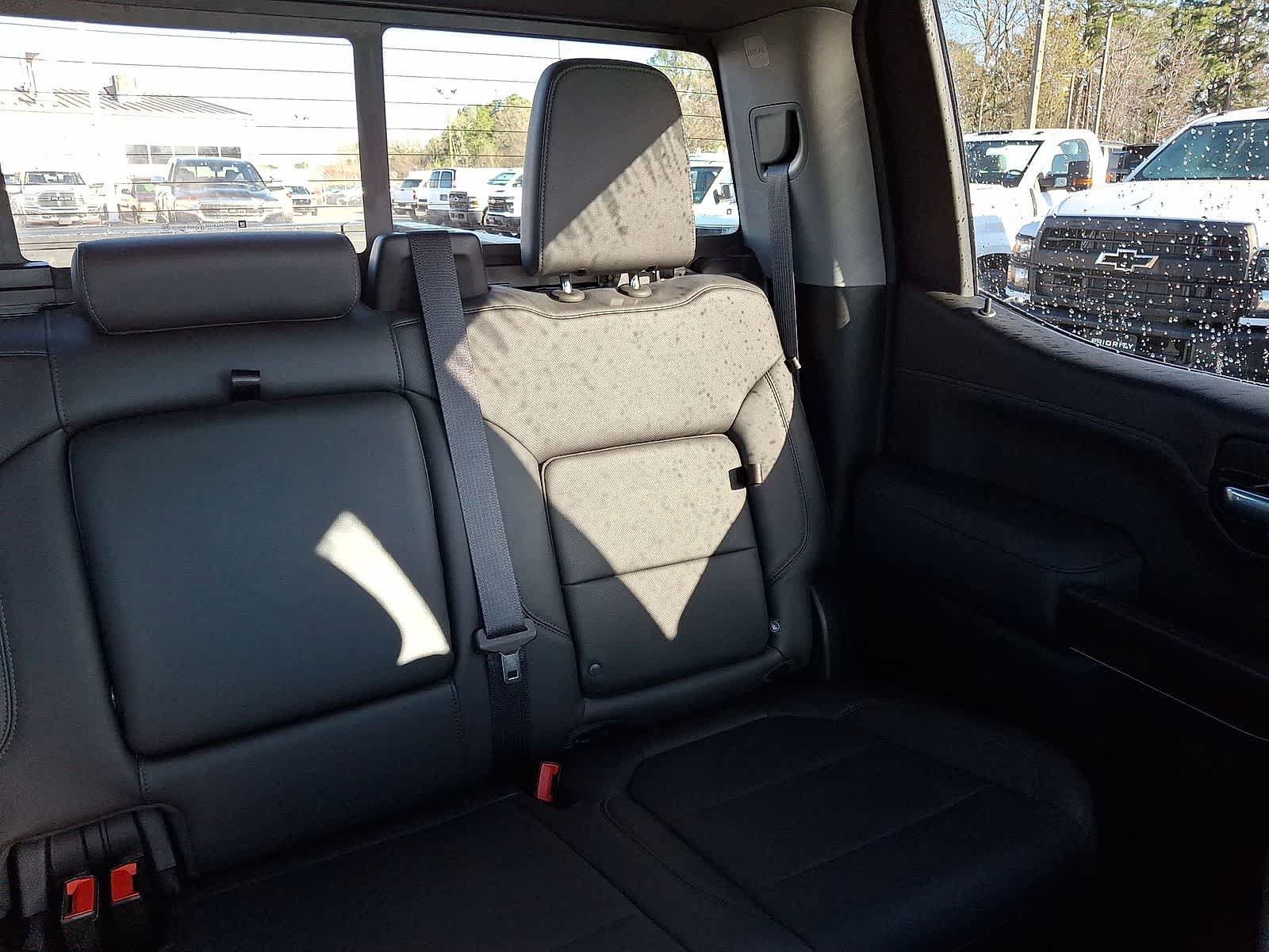 Used 2021 GMC Sierra 1500 SLT w/ SLT Premium Package image 15