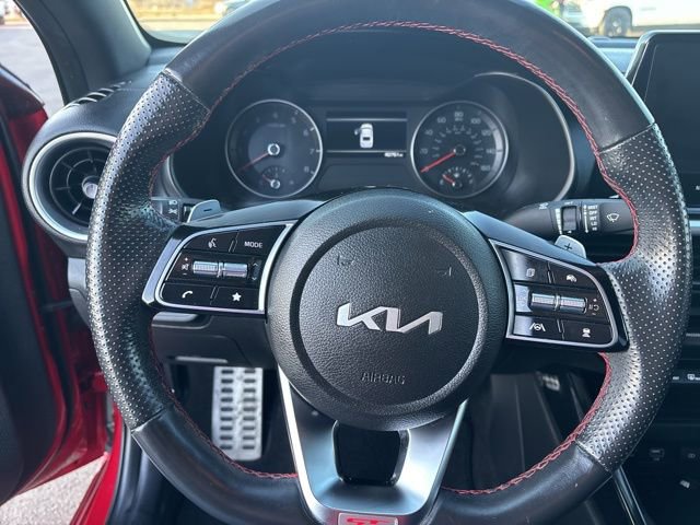 Used 2023 Kia Forte GT image 15