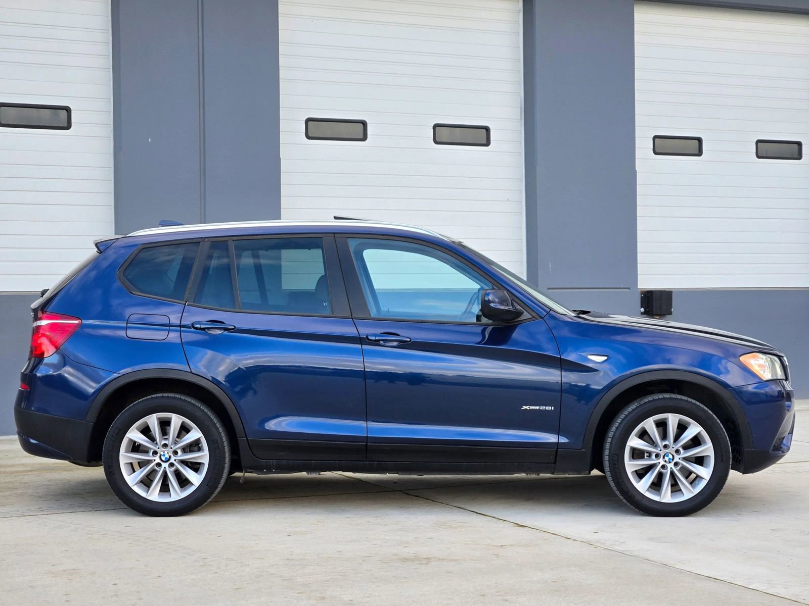 Used 2013 BMW X3 xDrive28i AWD/4WD image 9