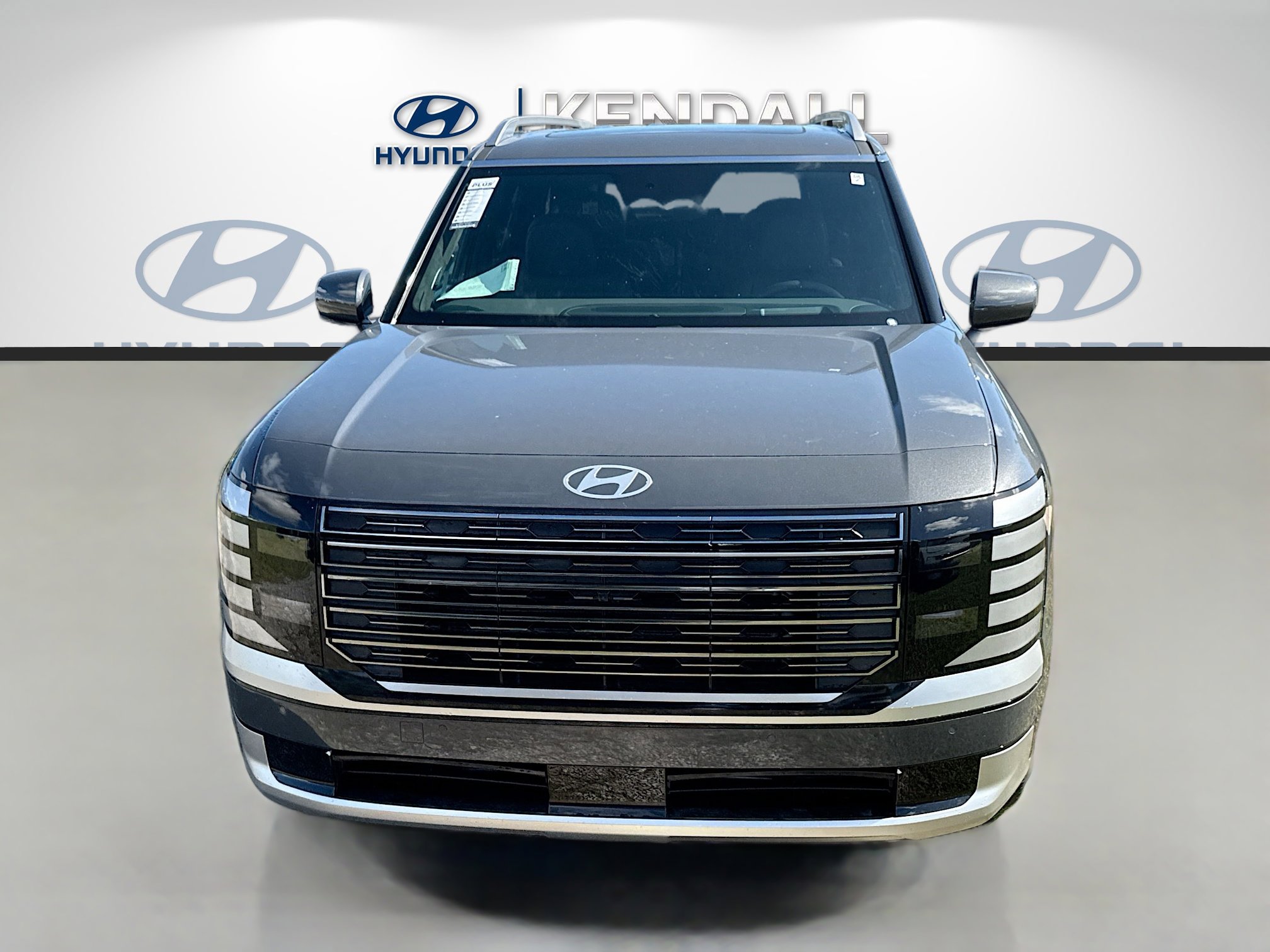 New 2026 Hyundai Palisade Calligraphy FWD image 2