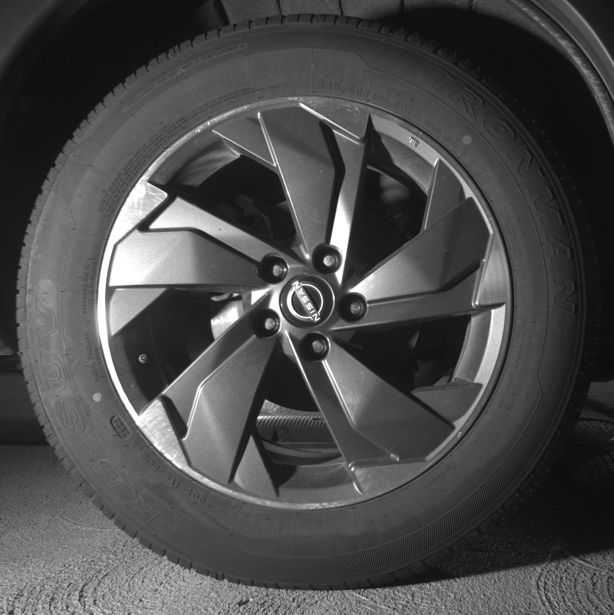 Used 2025 Nissan Rogue SV image 15