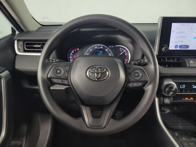 Used 2025 Toyota RAV4 XLE FWD image 17