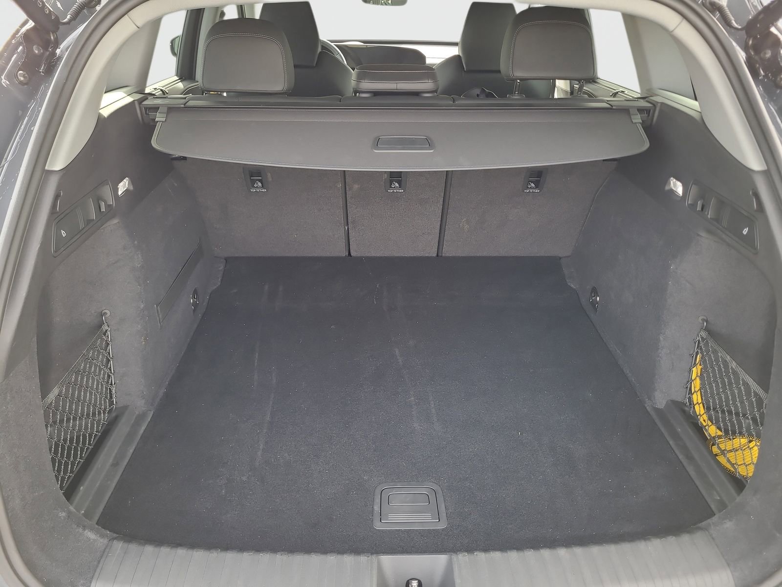 Used 2025 Audi Q6 e-tron Premium Plus w/ Premium Plus image 8