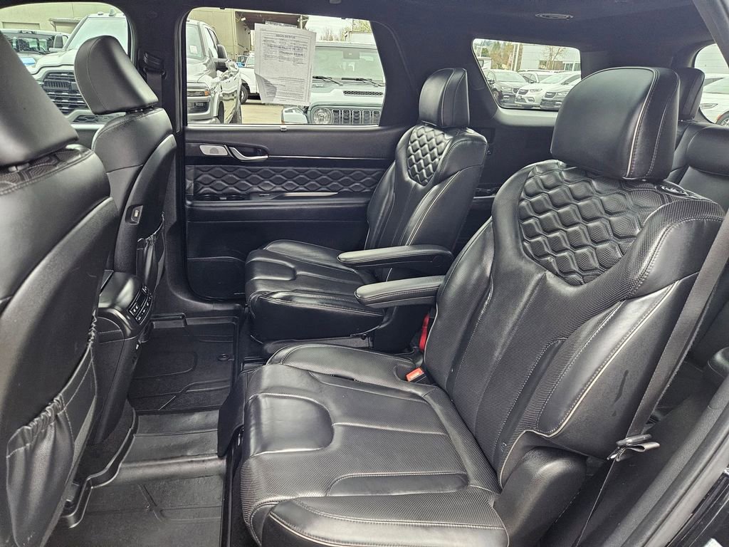 Used 2021 Hyundai Palisade Calligraphy w/ Winter Package image 14