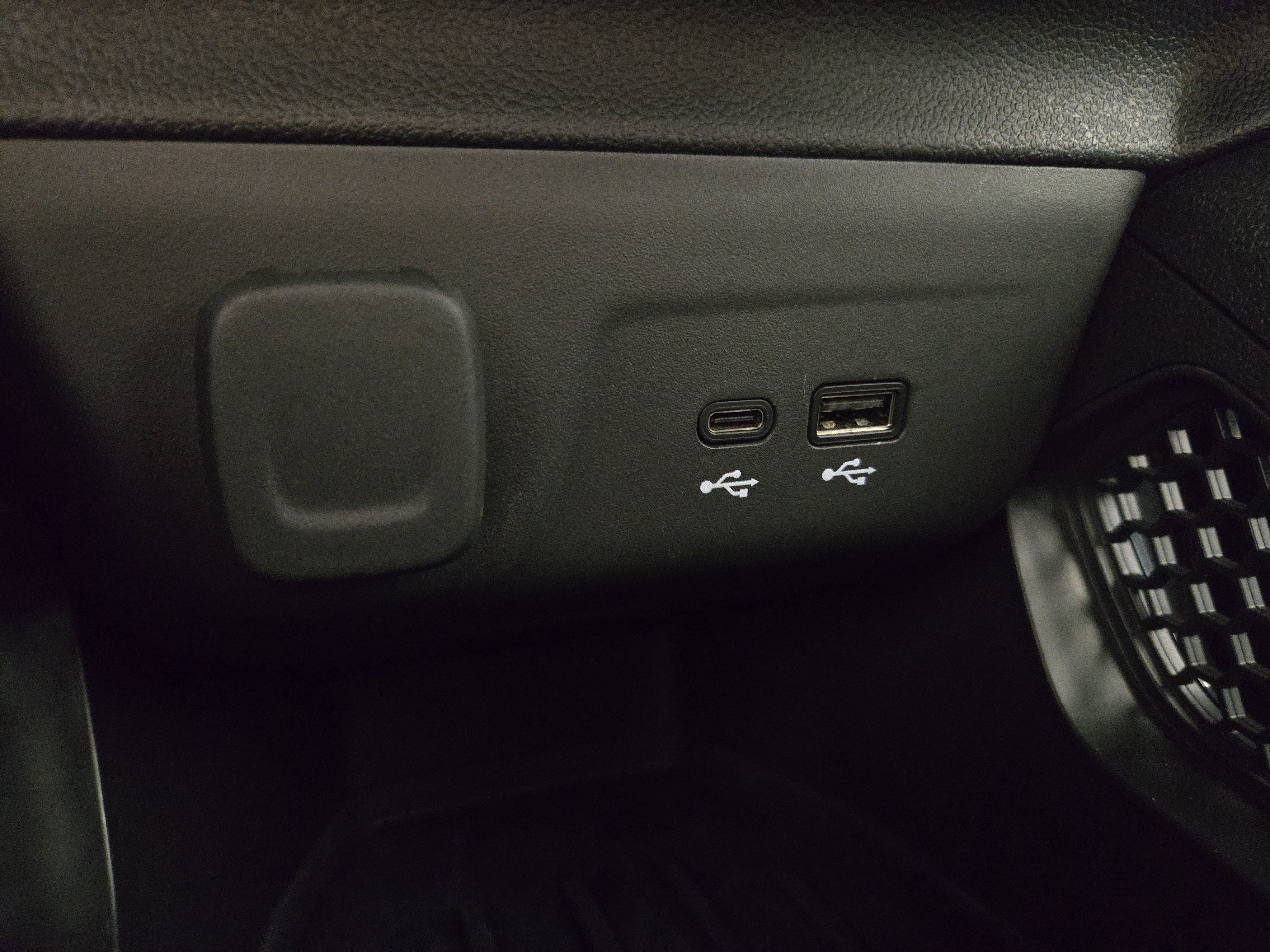 Certified 2025 Chevrolet TrailBlazer LT FWD image 27