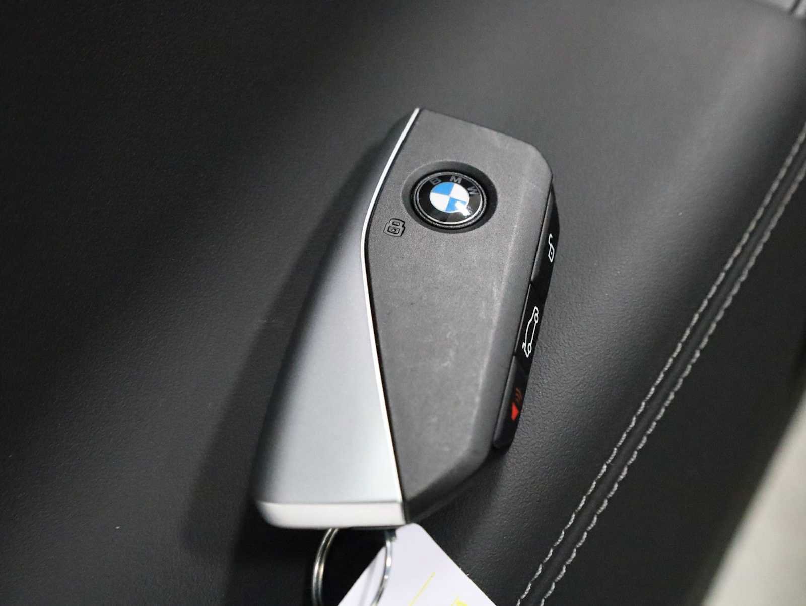 Used 2025 BMW X3 xDrive30i w/ M Sport Package AWD/4WD image 41