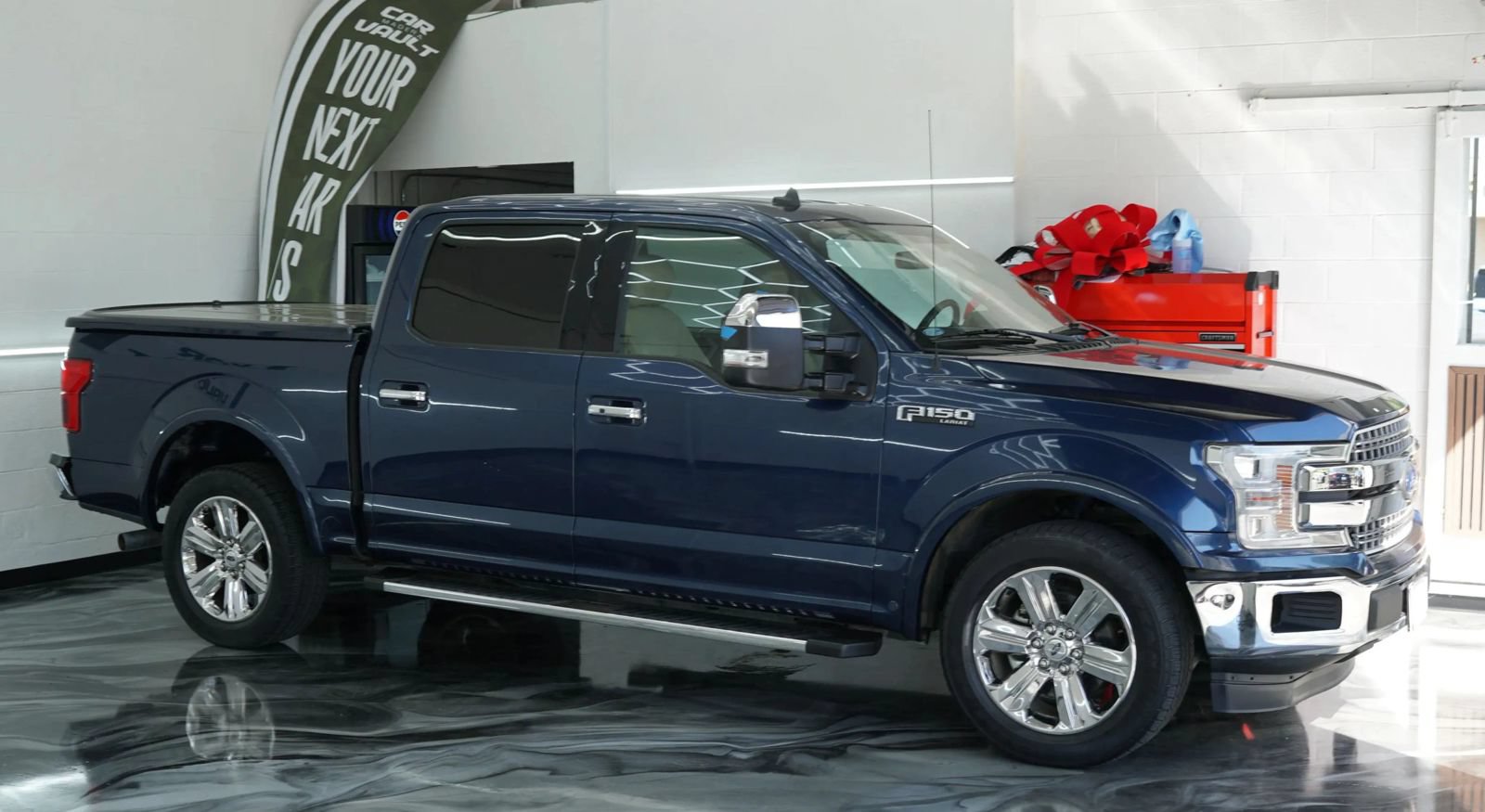 Used 2019 Ford F150 Lariat w/ Equipment Group 502A Luxury RWD image 8