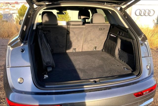 Used 2021 Audi Q5 e Premium Plus w/ Premium Plus Package image 20