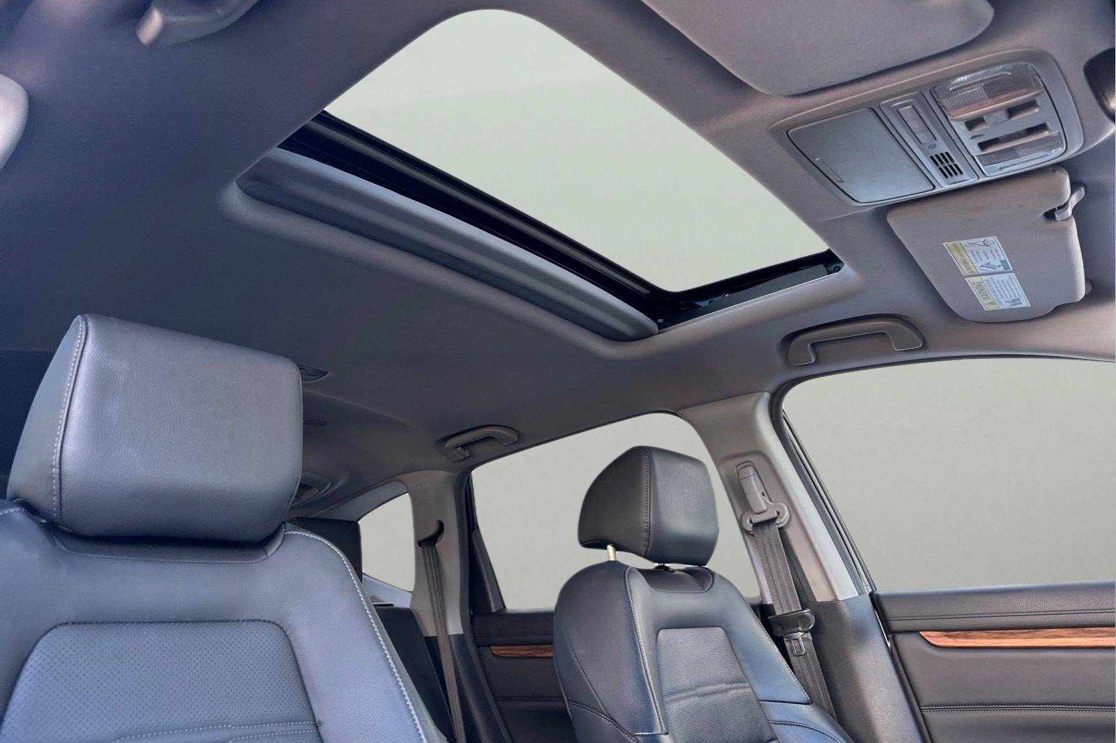 Used 2021 Honda CR-V Touring image 21