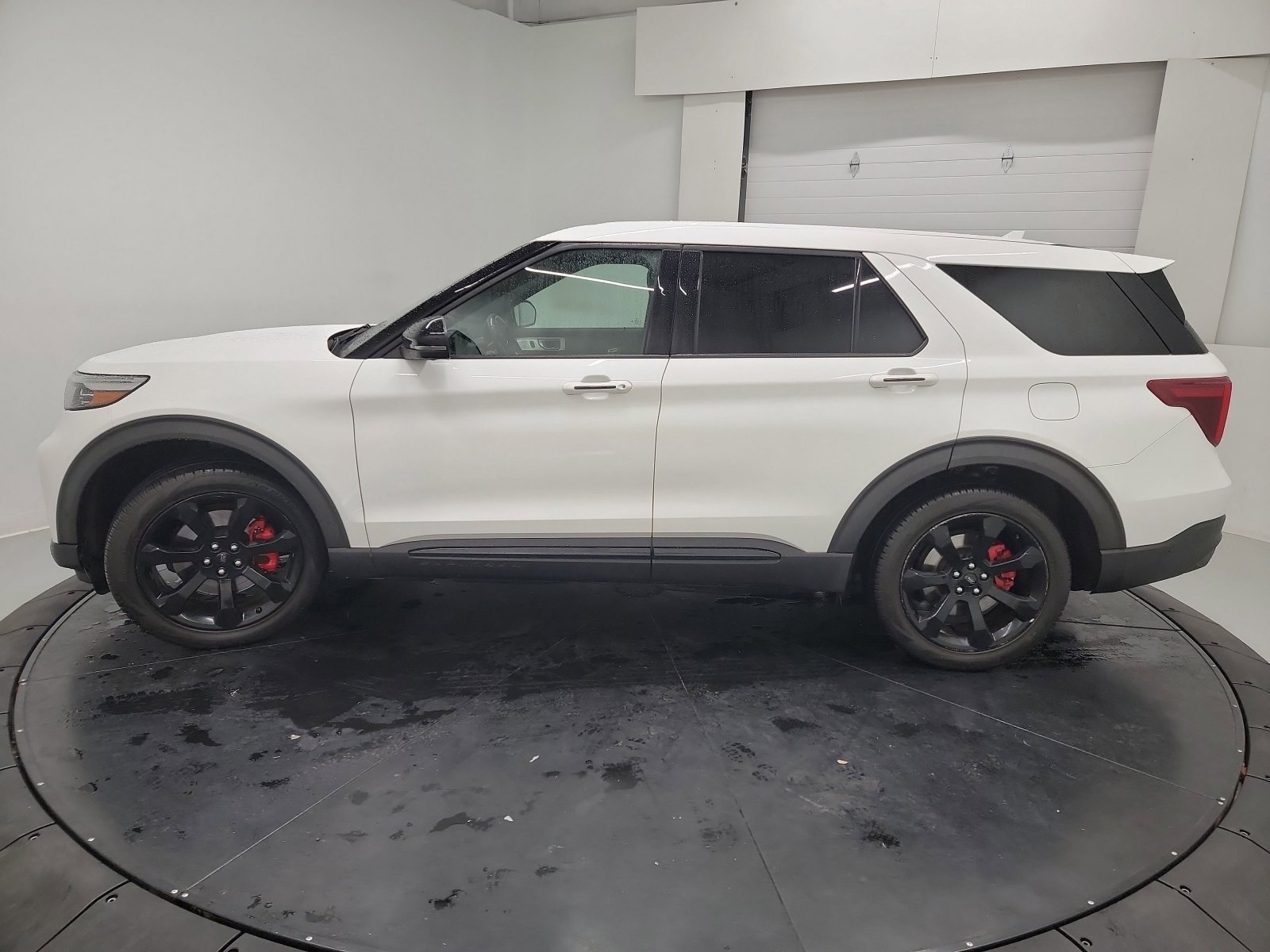Used 2021 Ford Explorer ST w/ Equipment Group 401A AWD/4WD image 4