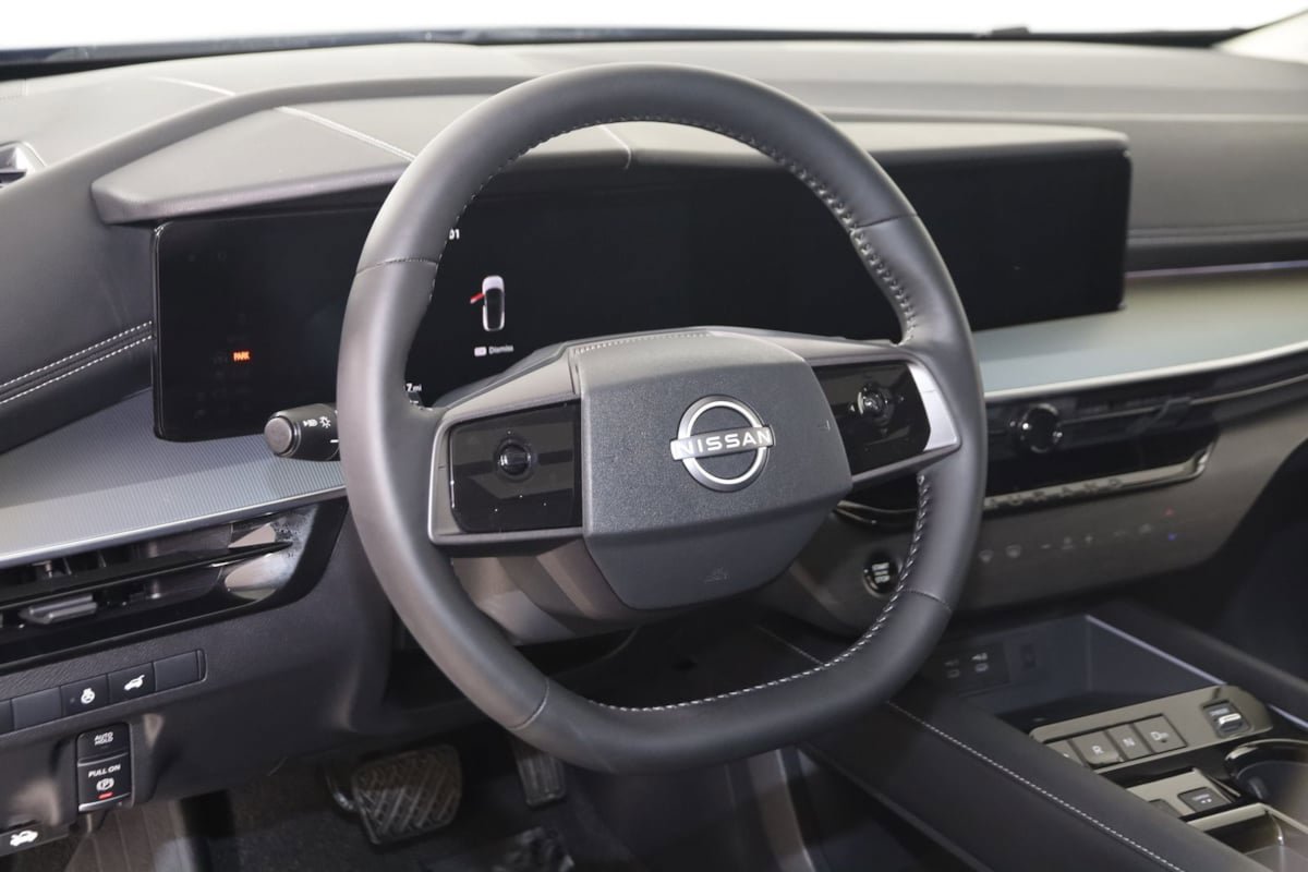 Used 2025 Nissan Murano SL AWD/4WD image 6