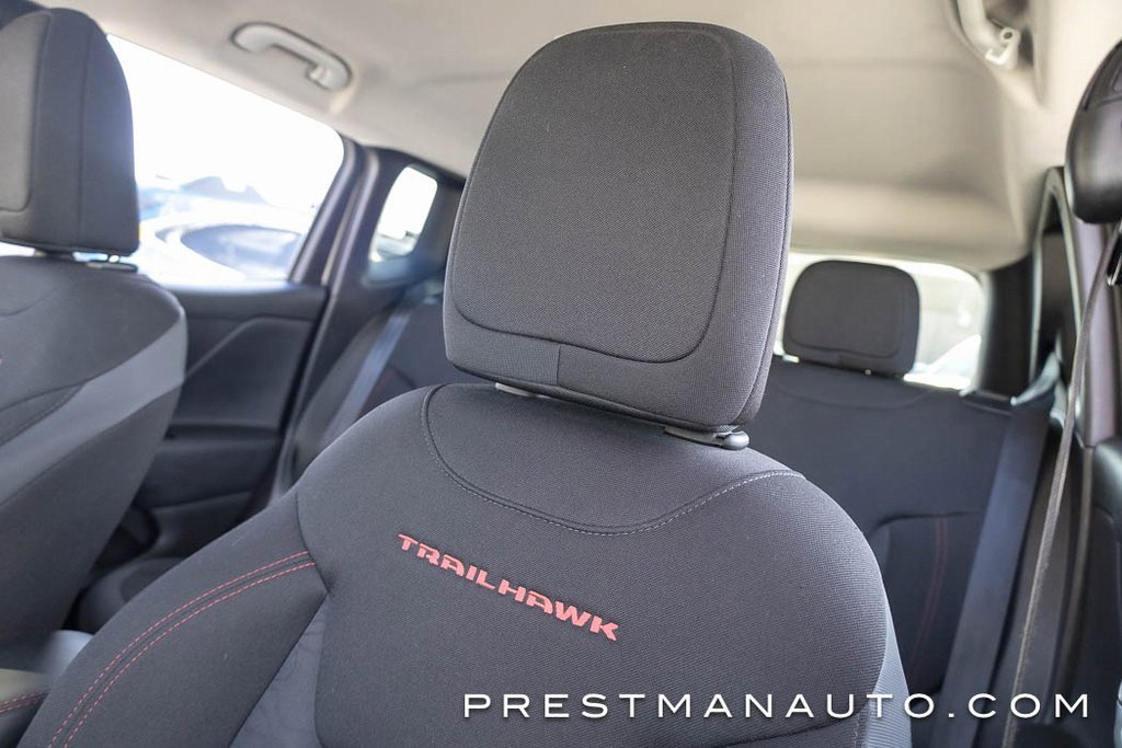 Used 2023 Jeep Renegade Trailhawk image 20