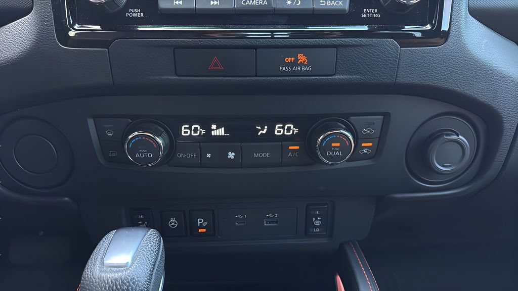 Used 2022 Nissan Frontier Pro-X RWD image 18