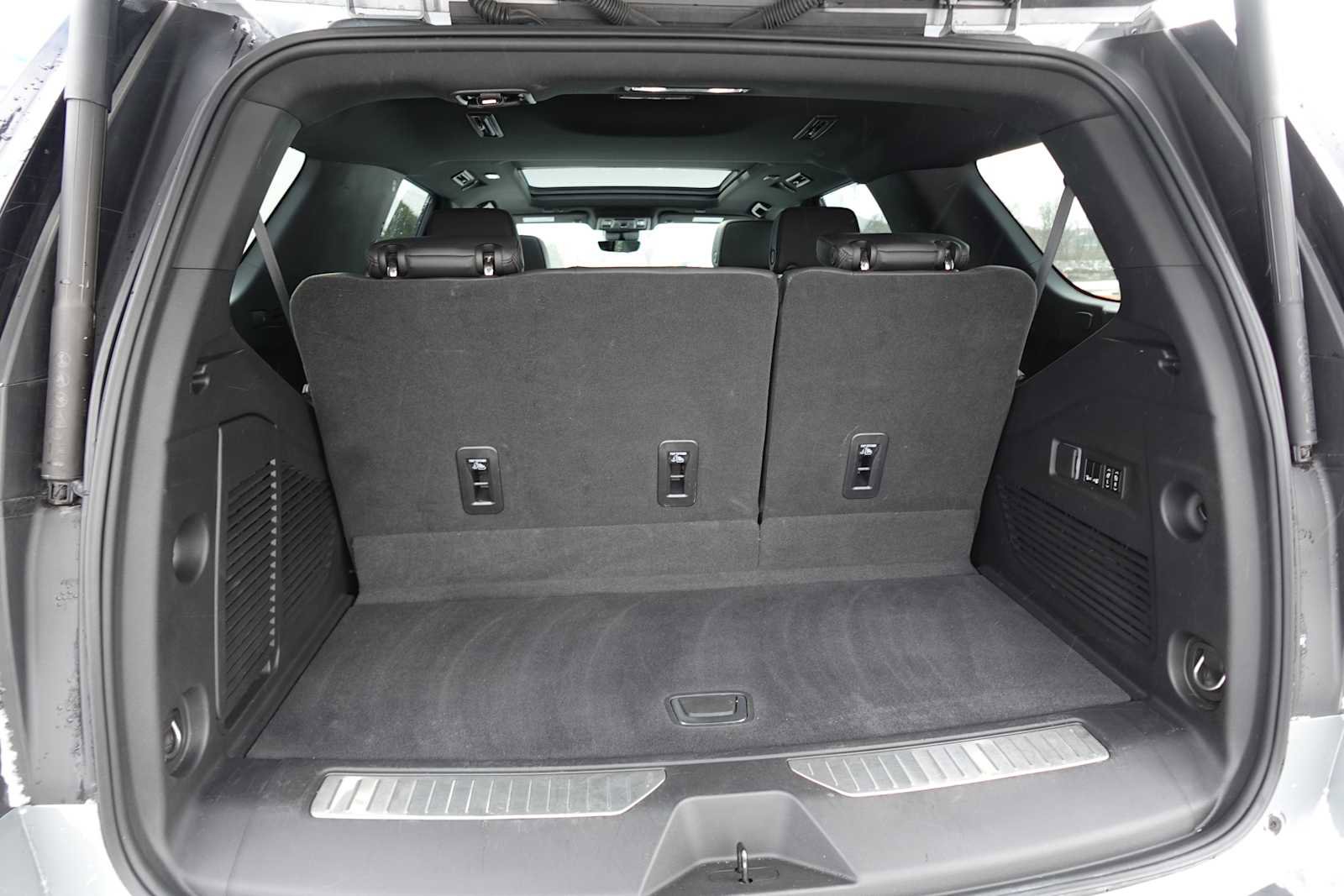Used 2023 Chevrolet Tahoe High Country w/ Premium Package image 29